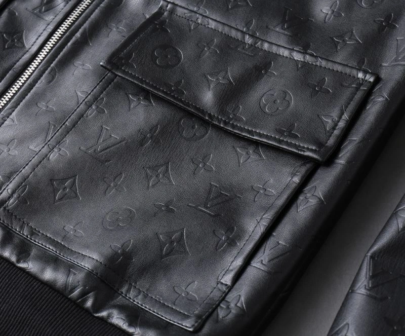 HighPerformance Louis Vuitton Outwear 136635