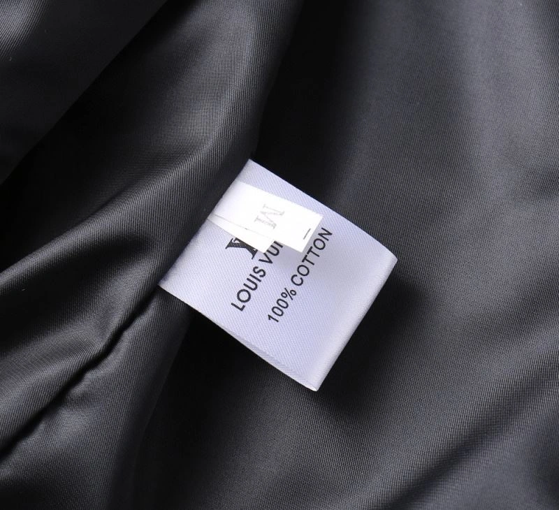 Louis Vuitton Outwear Sophisticated 136632