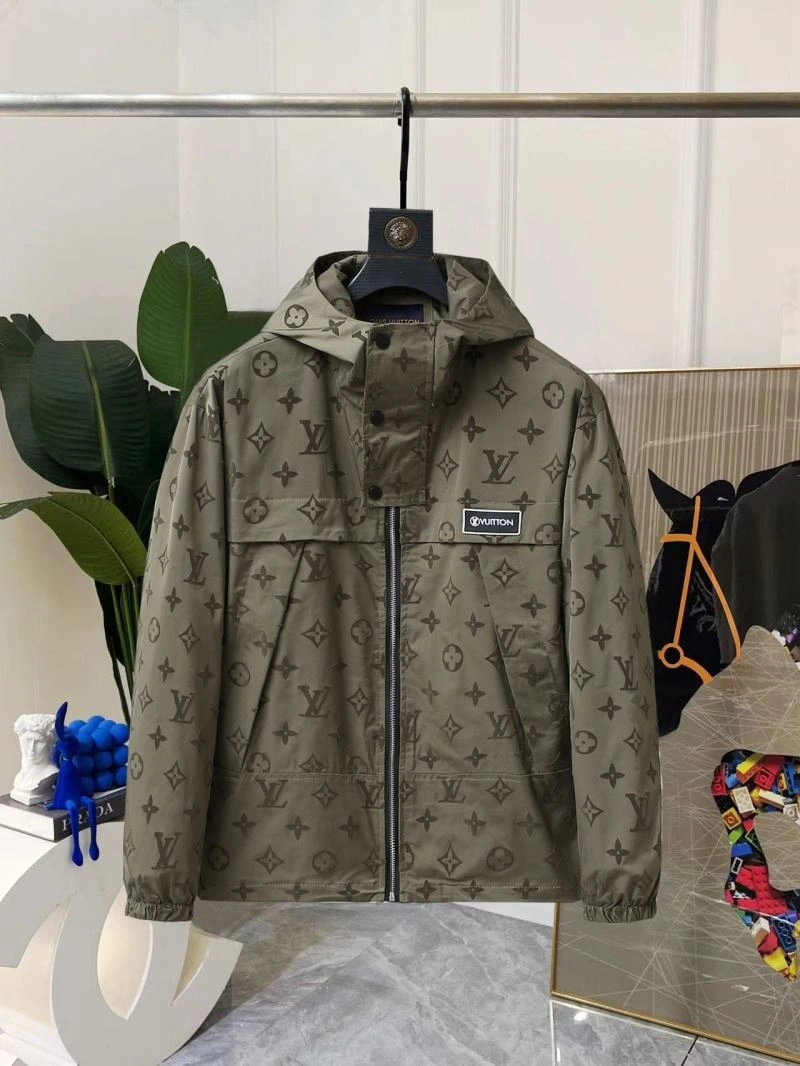 Louis Vuitton Outwear Sophisticated 136632