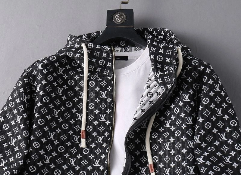 Functional Louis Vuitton Outwear 136639