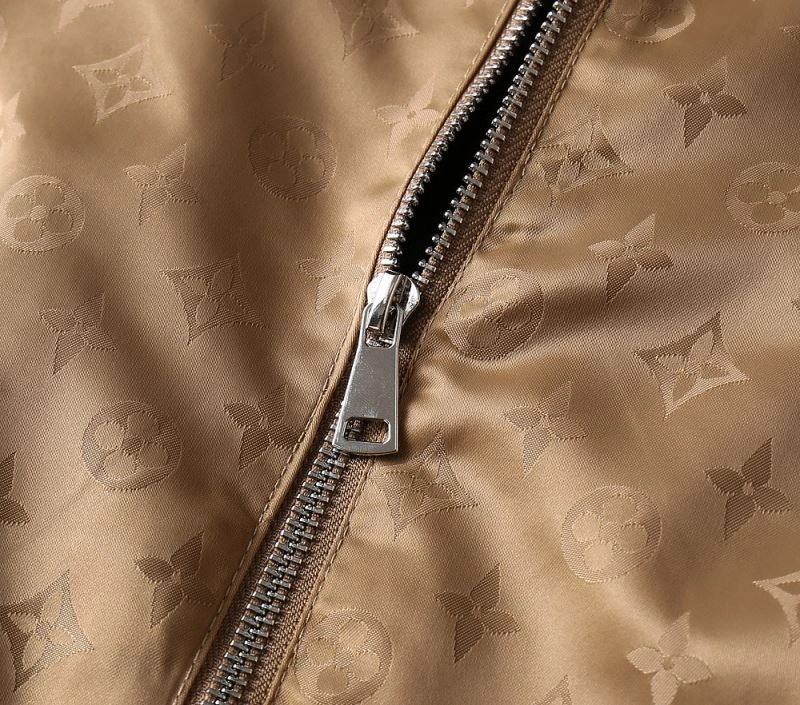 SportInspired Louis Vuitton Outwear 136633