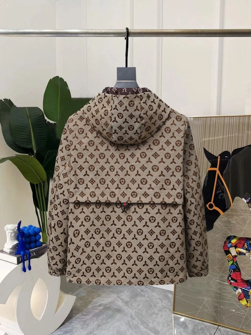 ModernLook Louis Vuitton Outwear 136628