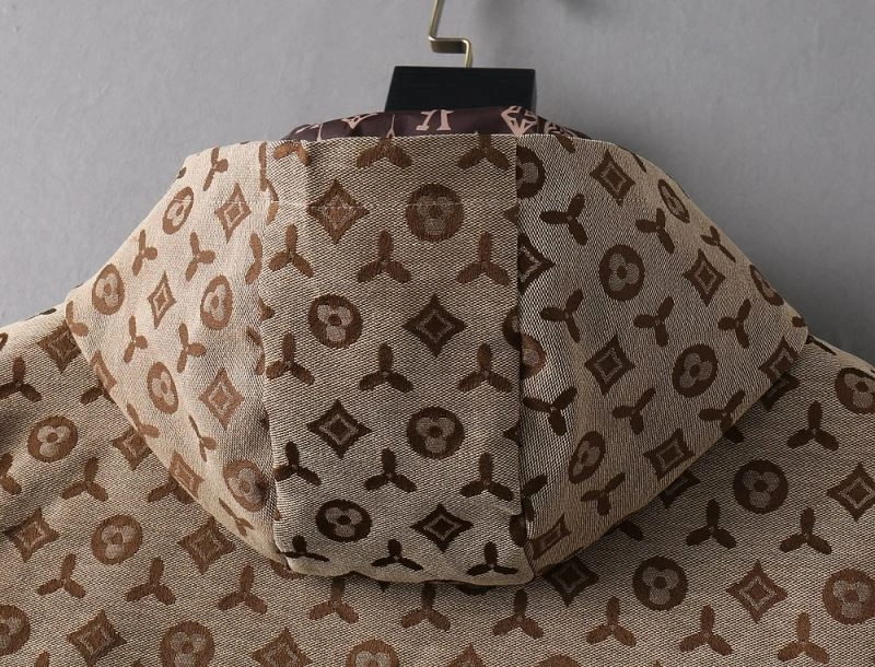 ModernLook Louis Vuitton Outwear 136628