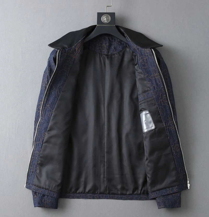 Stretchable Louis Vuitton Outwear 136627