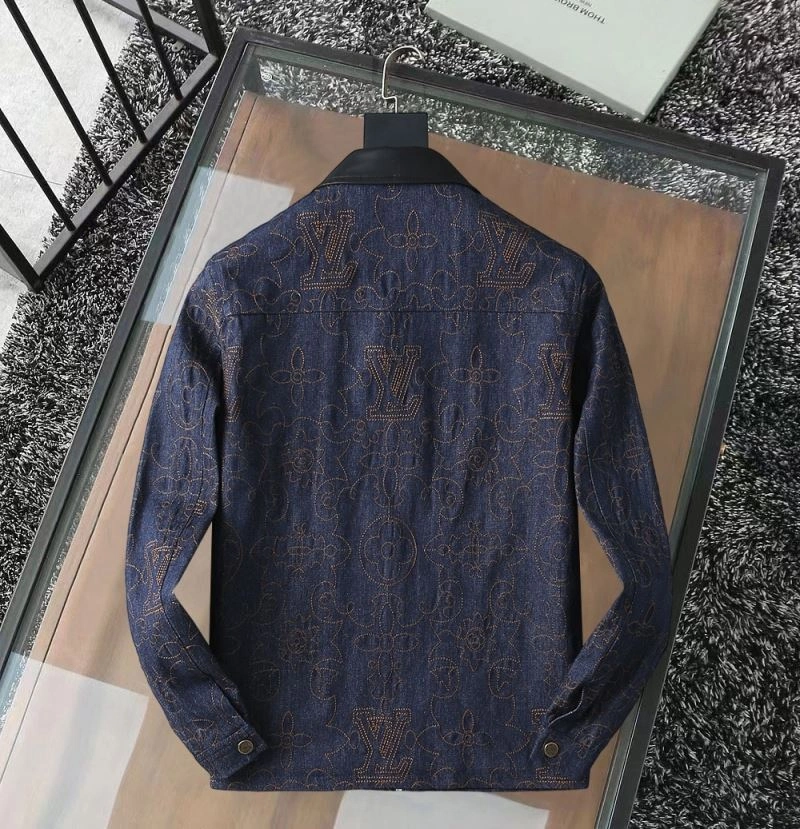 Stretchable Louis Vuitton Outwear 136627