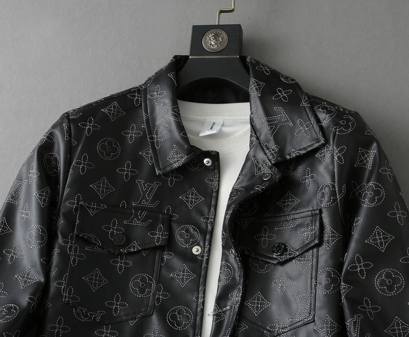 Contemporary Louis Vuitton Outwear 136620