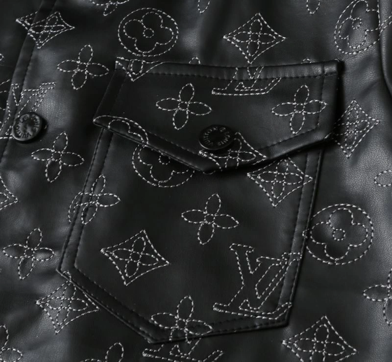 Contemporary Louis Vuitton Outwear 136620
