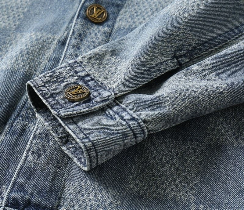 Louis Vuitton Outwear Sustainable 136618