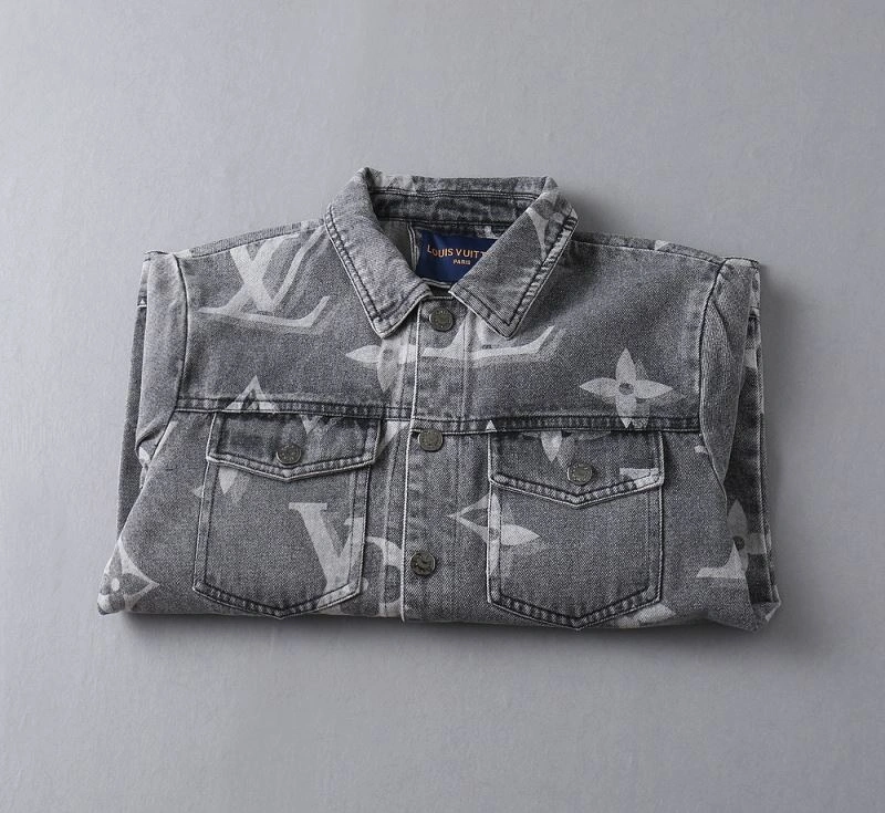 TimelessDesign Louis Vuitton Outwear 136615
