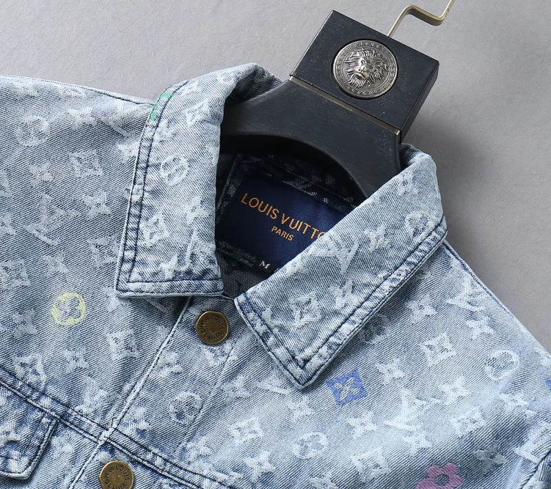 Efficient Louis Vuitton Outwear 136613