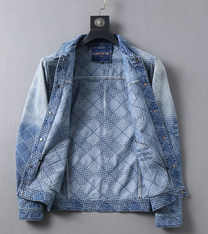 Louis Vuitton Outwear TravelReady 136611