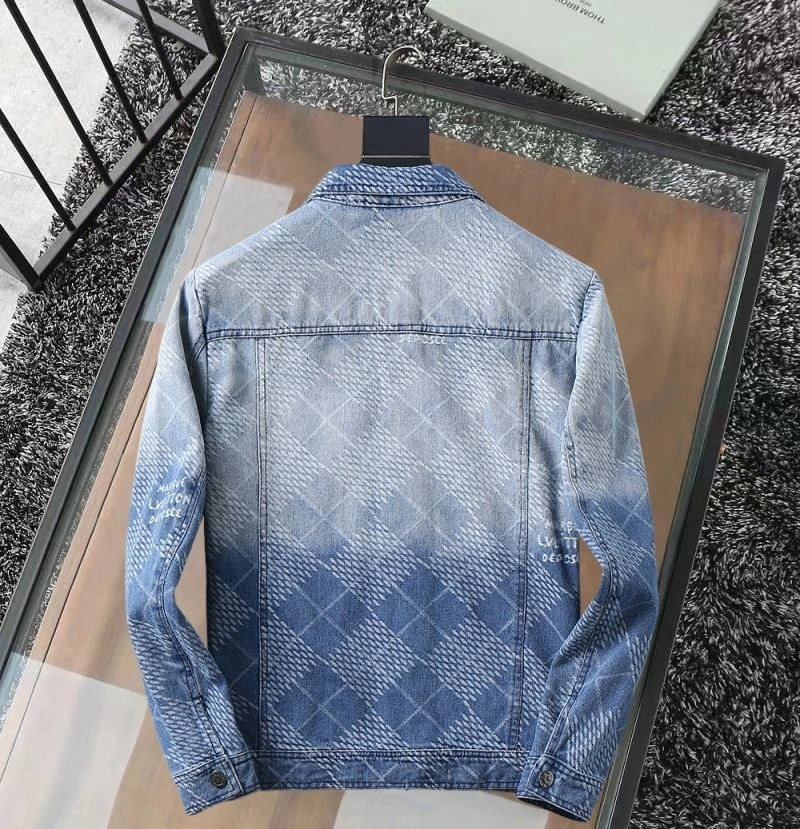 Louis Vuitton Outwear TravelReady 136611
