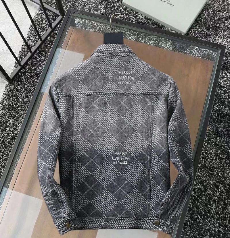 GoAnywhere Louis Vuitton Outwear 136608