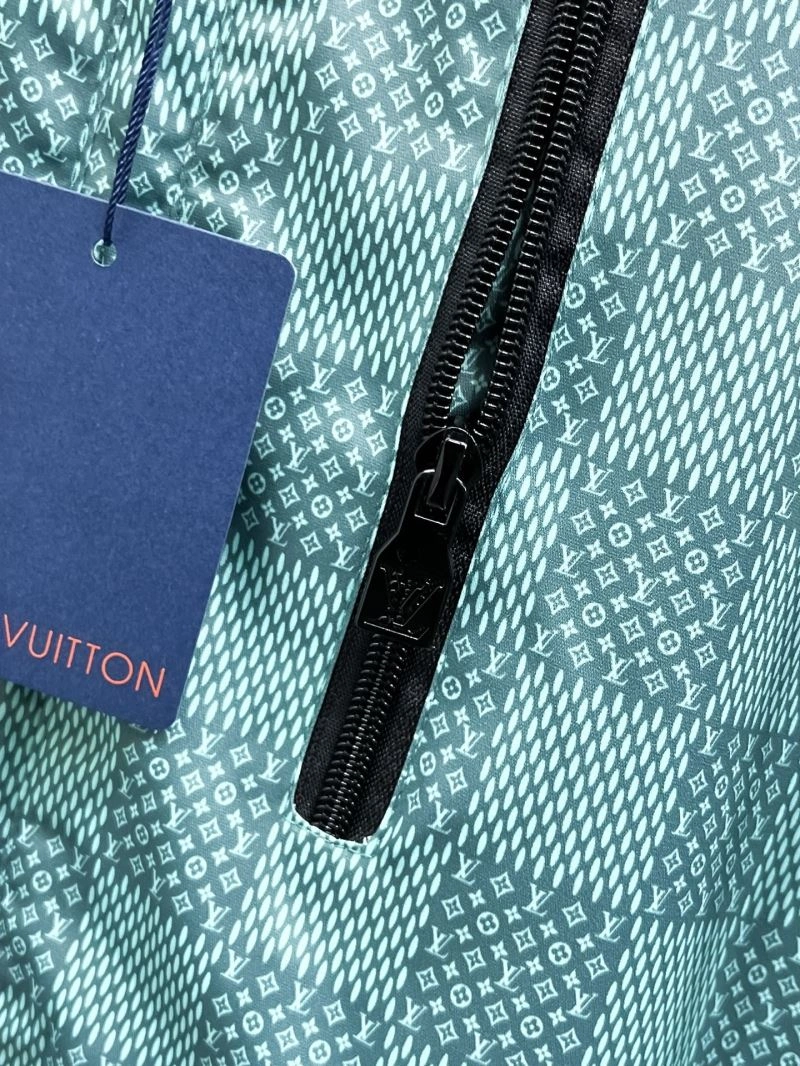 Louis Vuitton Outwear Supportive 136605