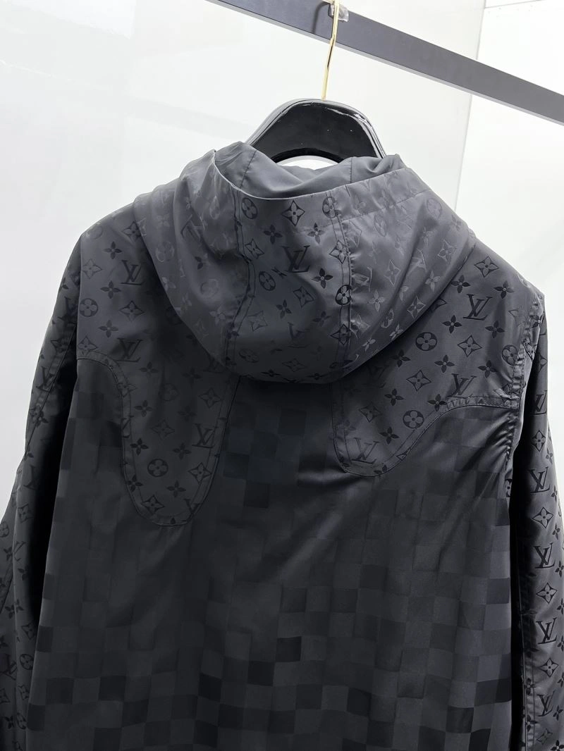 Louis Vuitton Outwear WellDesigned 136601