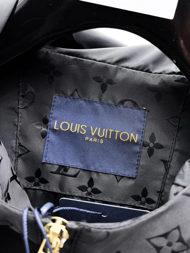 Louis Vuitton Outwear WellDesigned 136601