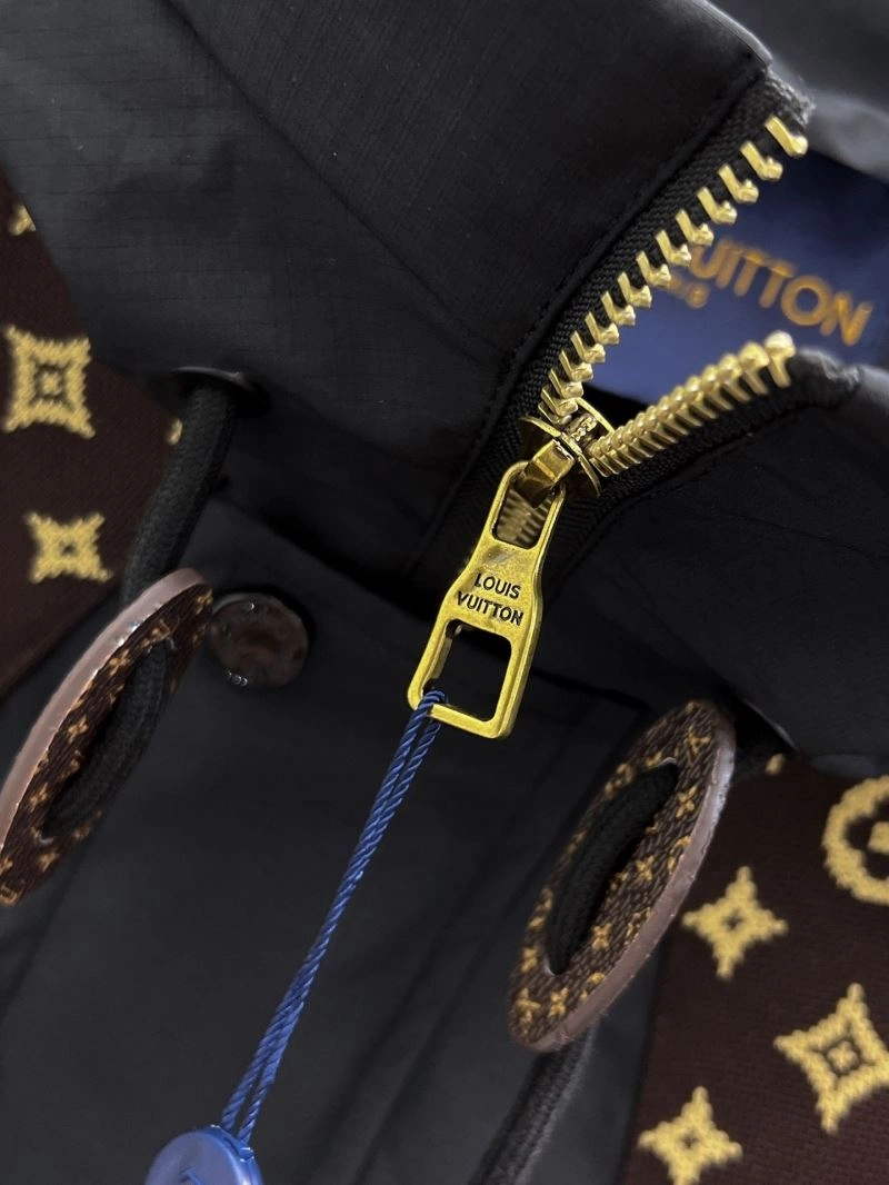 Upgraded Louis Vuitton Outwear 136602