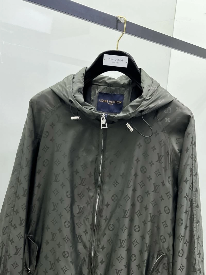 Louis Vuitton Outwear ZeroBulk 136598