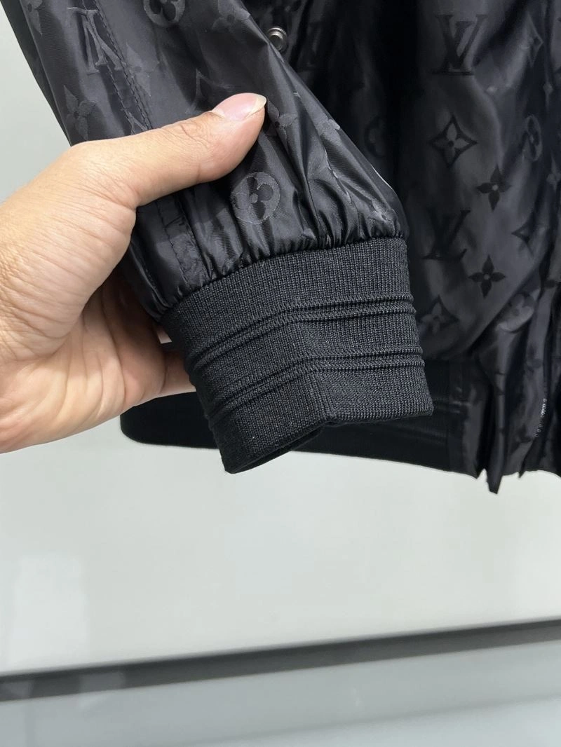 Louis Vuitton Outwear Premium 136600