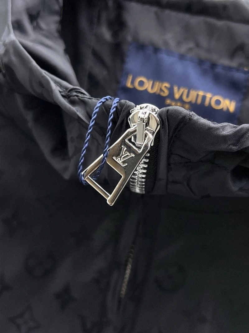 Louis Vuitton Outwear Premium 136600