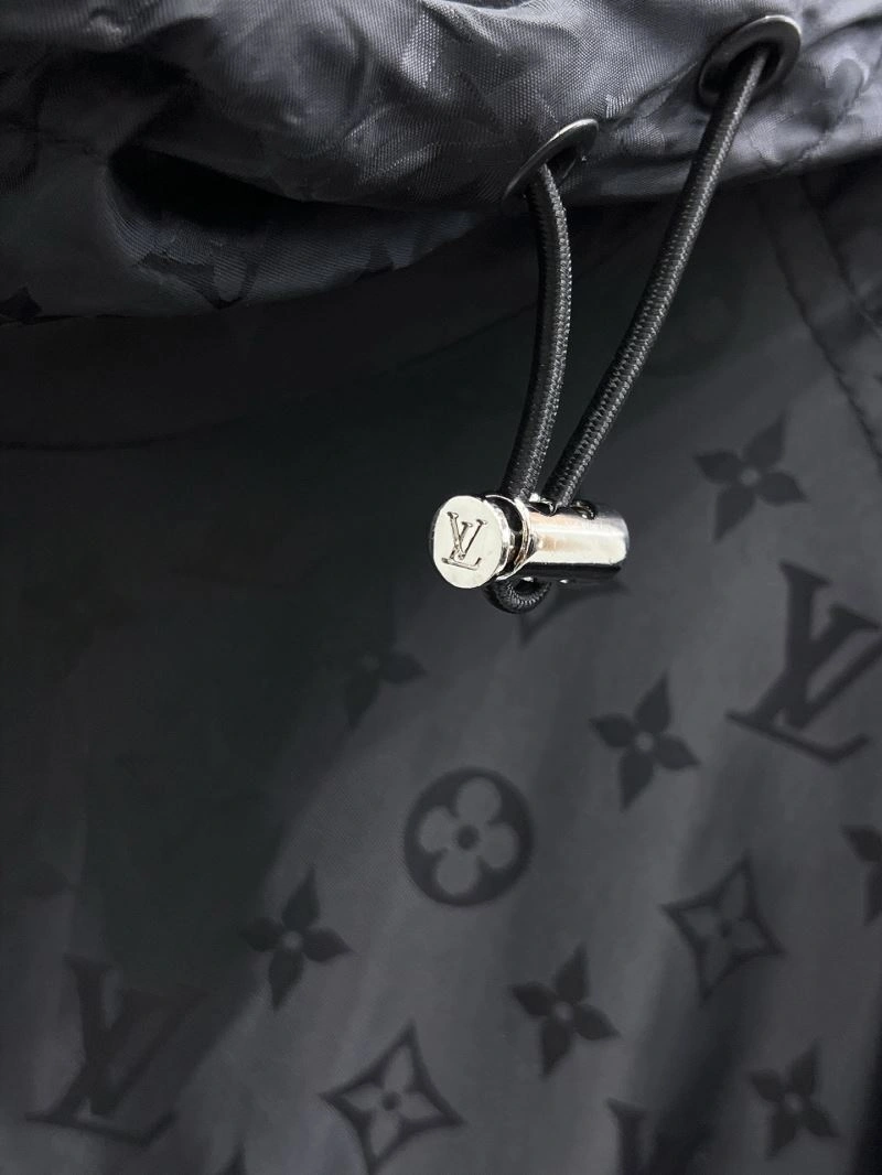 Louis Vuitton Outwear Premium 136600