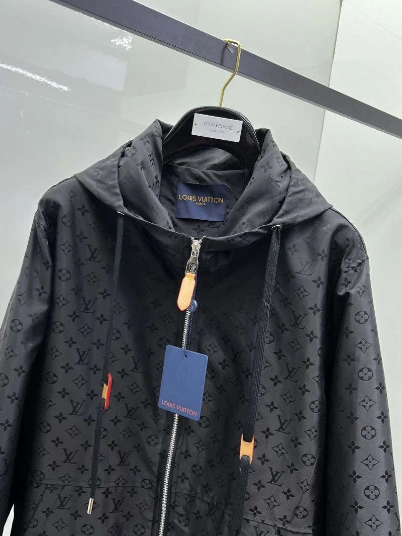 GoodFit Louis Vuitton Outwear 136595