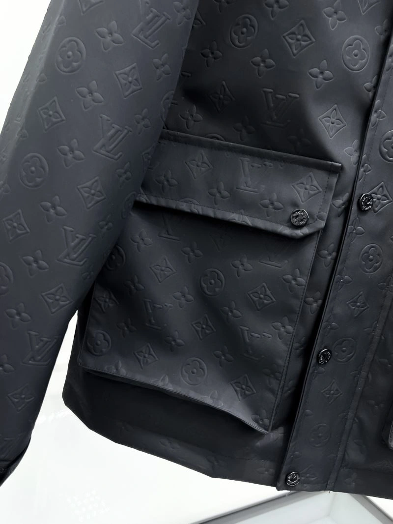 Louis Vuitton Outwear ComfortFit 136672