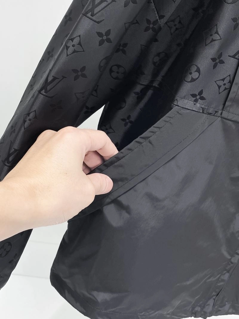 Efficient Louis Vuitton Outwear 136592