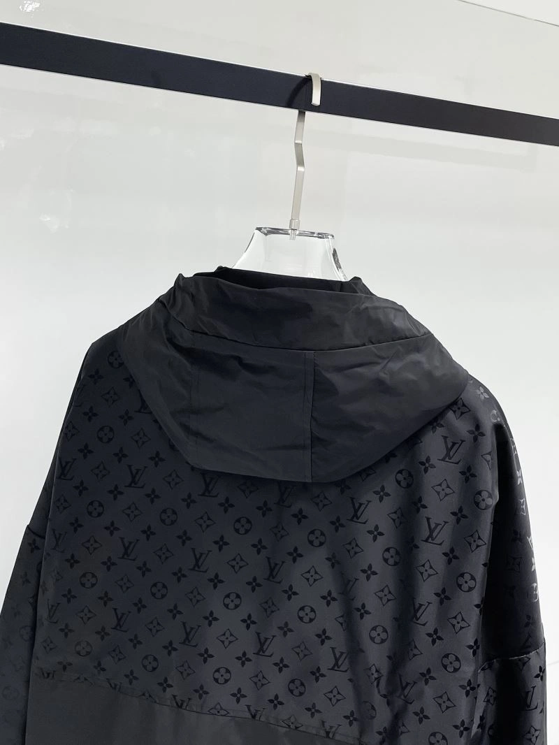 Efficient Louis Vuitton Outwear 136592