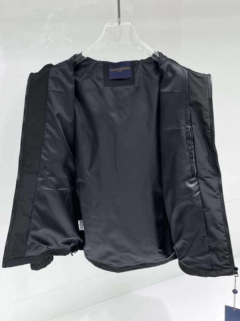 Efficient Louis Vuitton Outwear 136592
