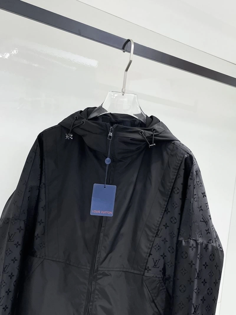 Efficient Louis Vuitton Outwear 136592