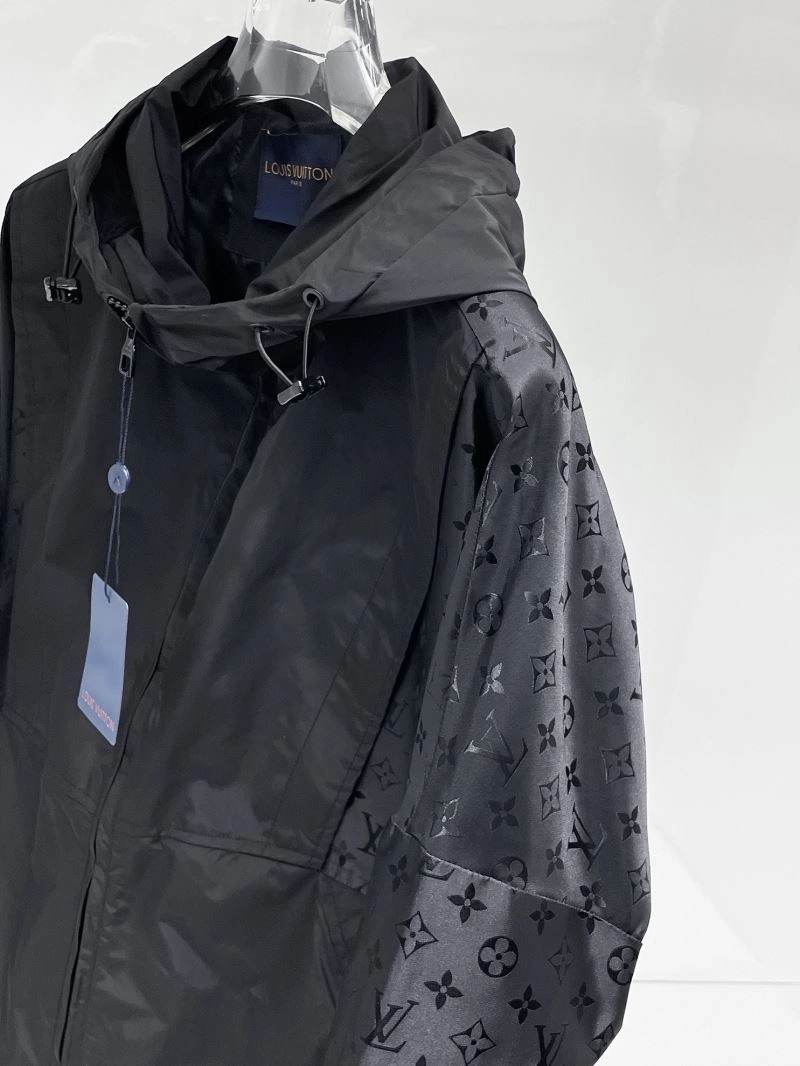 Efficient Louis Vuitton Outwear 136592