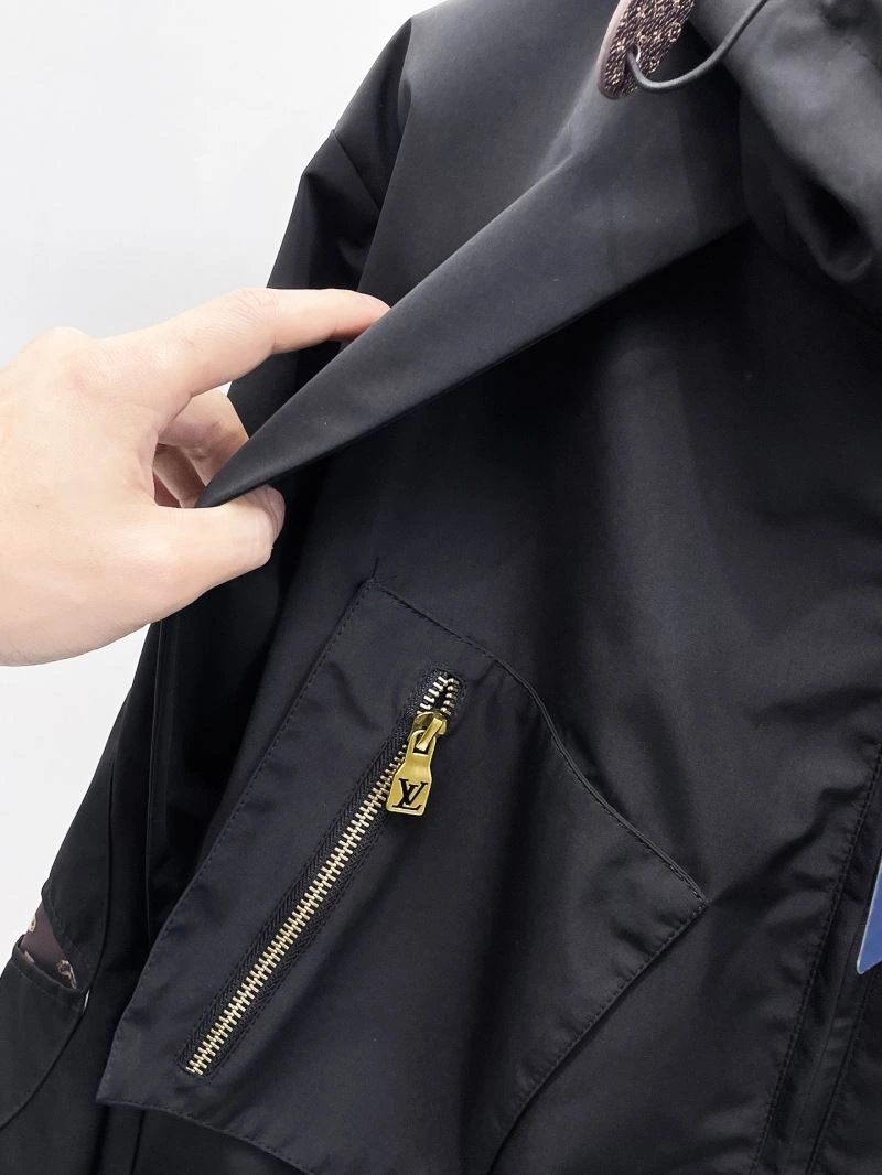 Louis Vuitton Outwear Versatile 136588
