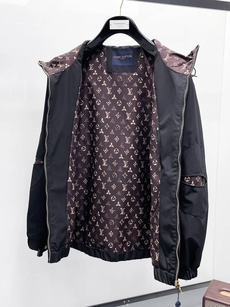 Louis Vuitton Outwear Versatile 136588