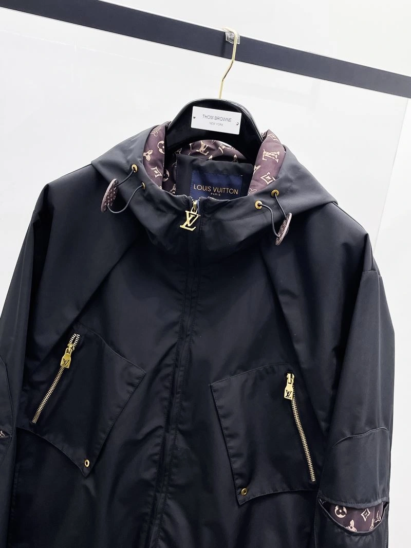 Louis Vuitton Outwear Versatile 136588