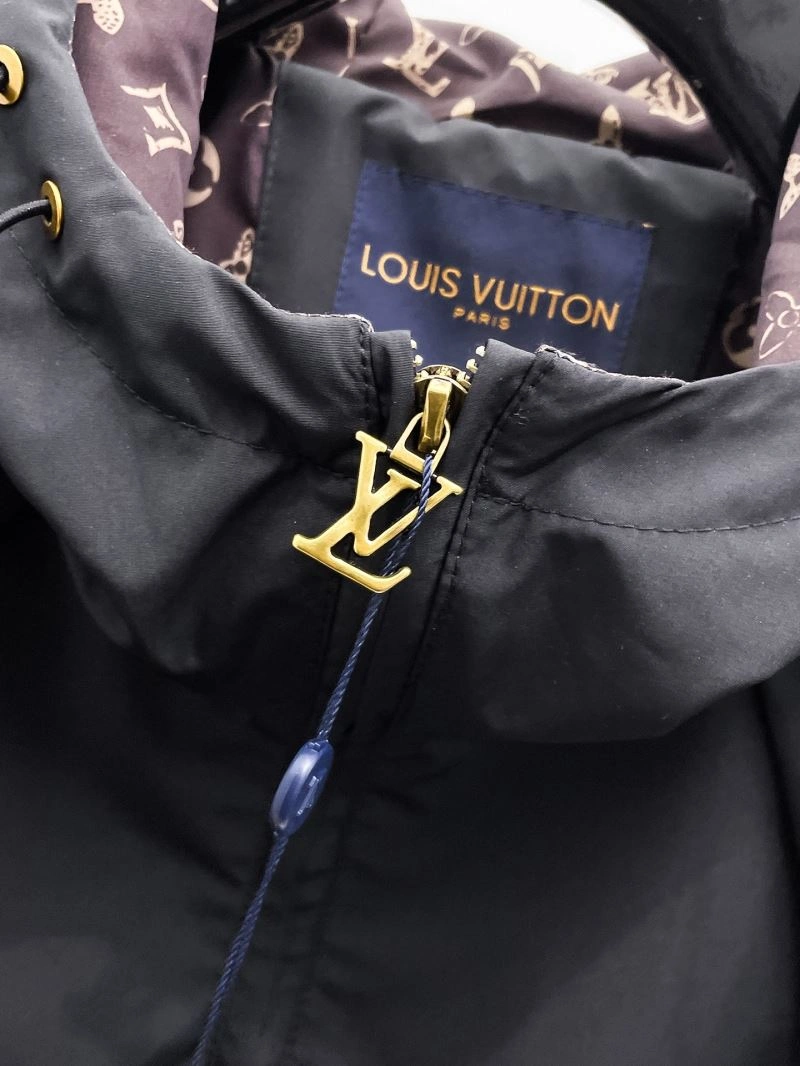 Louis Vuitton Outwear Versatile 136588