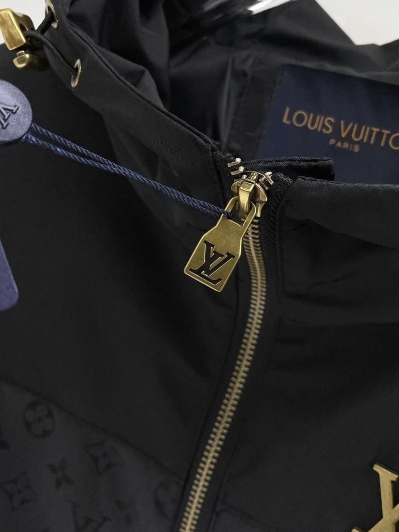 Louis Vuitton Outwear Comfortable 136587