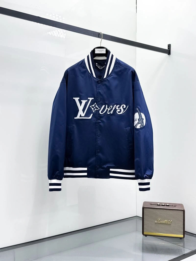 Stylish Louis Vuitton Outwear 136585