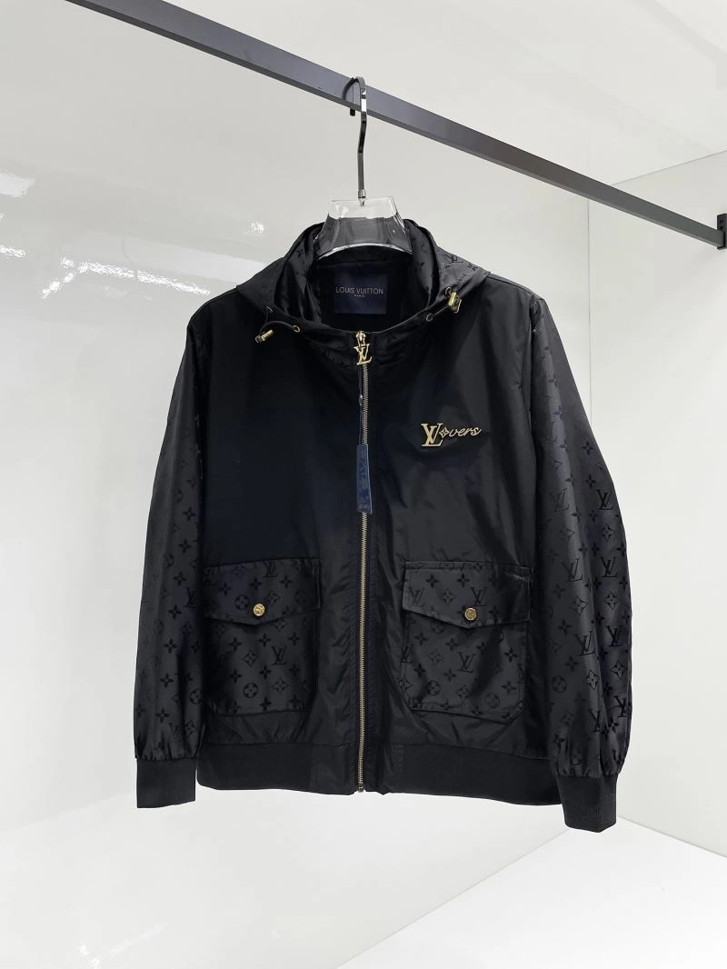 GoAnywhere Louis Vuitton Outwear 136586