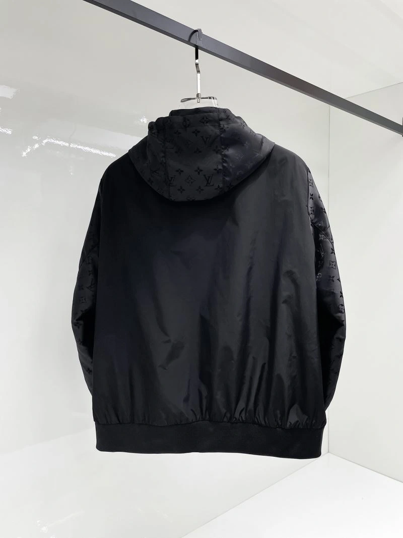 GoAnywhere Louis Vuitton Outwear 136586