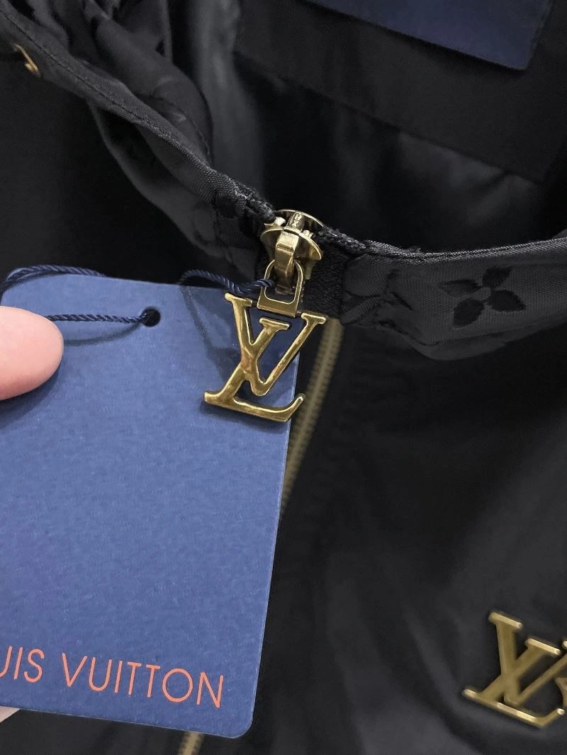 GoAnywhere Louis Vuitton Outwear 136586