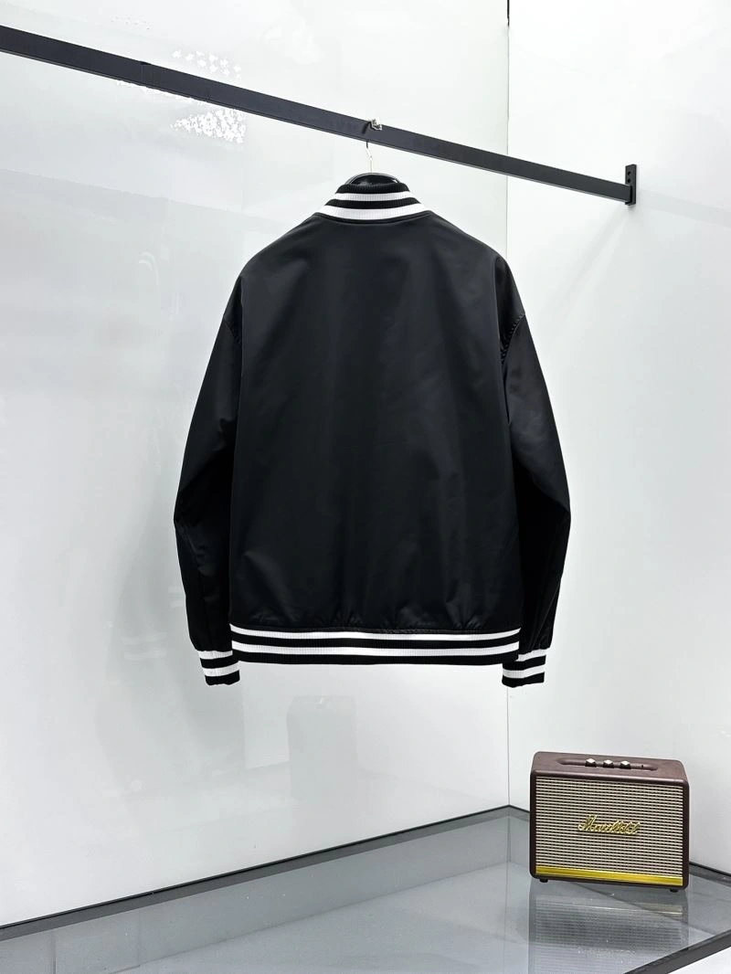 Louis Vuitton Outwear Durable 136582