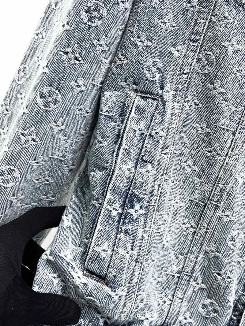 Louis Vuitton Outwear Unique 136581