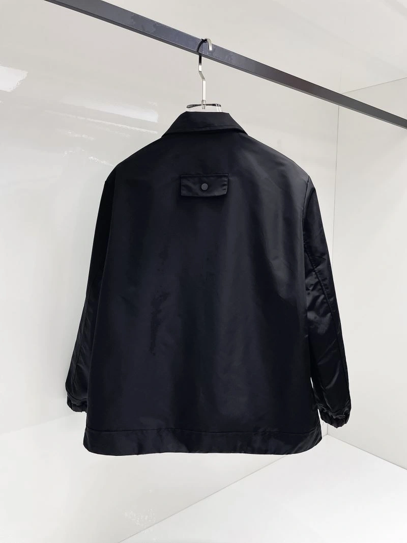 Louis Vuitton Outwear Sleek 136580
