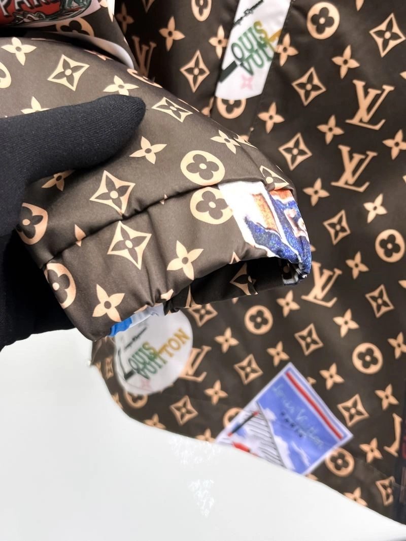 EasyMatch Louis Vuitton Outwear 136573
