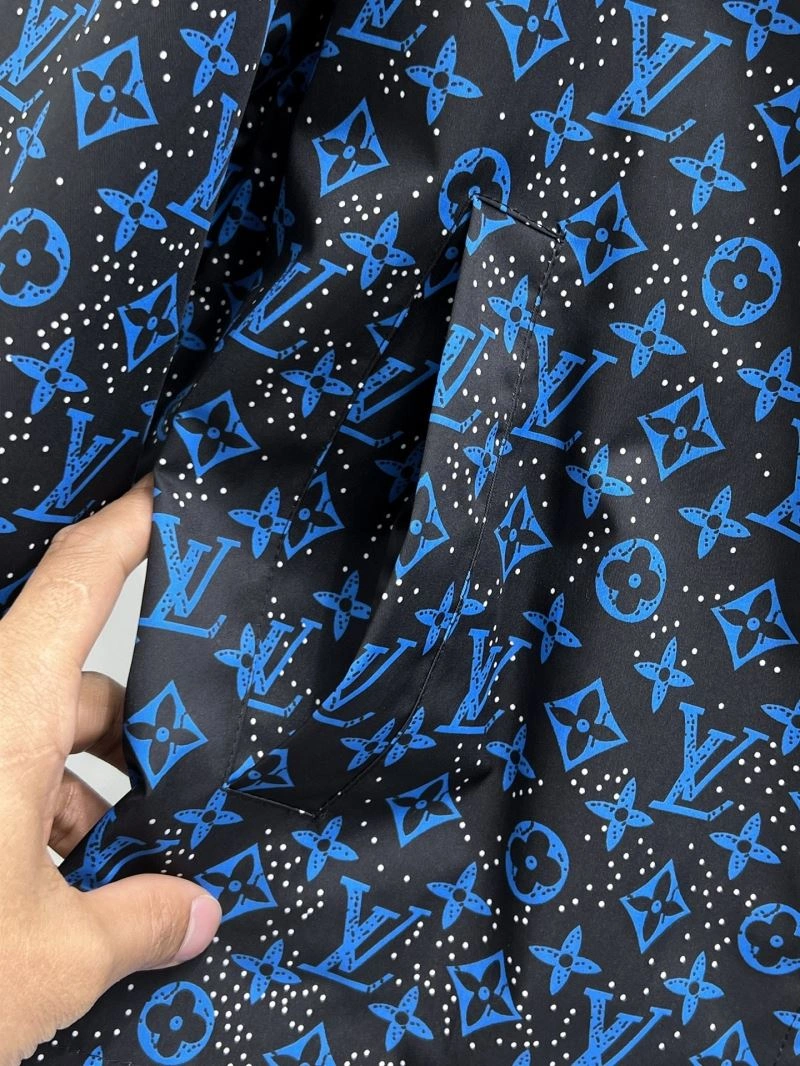Louis Vuitton Outwear WeatherProof 136584