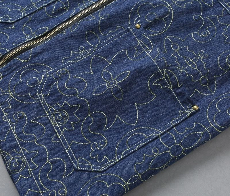 Louis Vuitton Outwear EyeCatching 136570