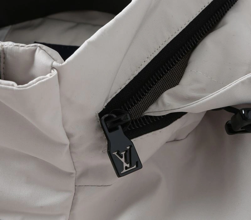 UrbanChic Louis Vuitton Outwear 136564