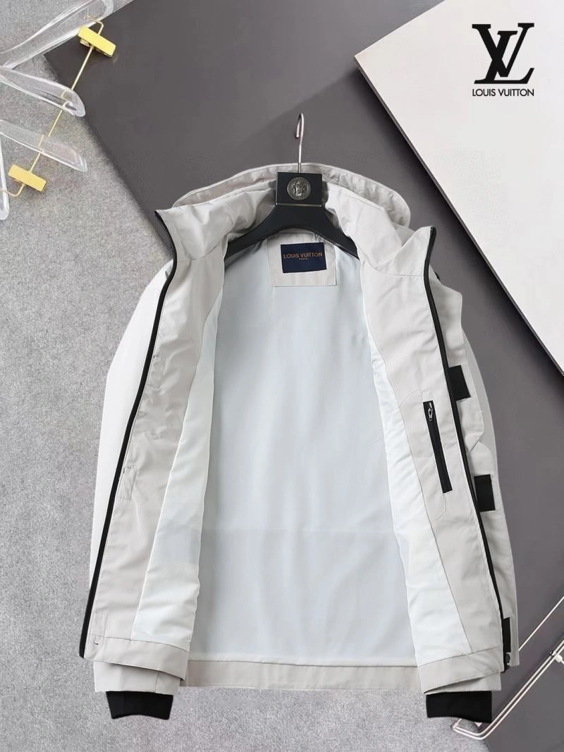 UrbanChic Louis Vuitton Outwear 136564