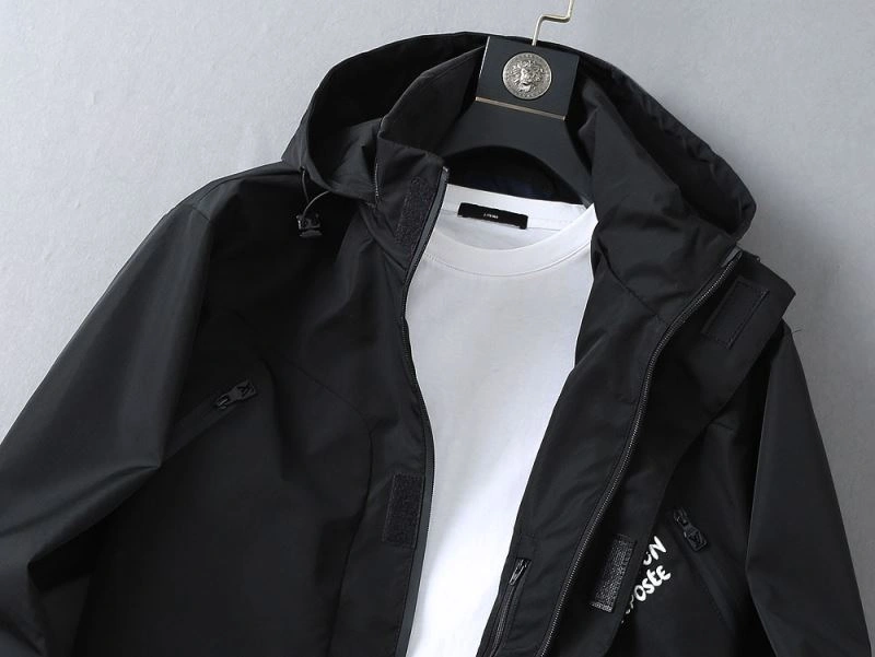 Modern Louis Vuitton Outwear 136565